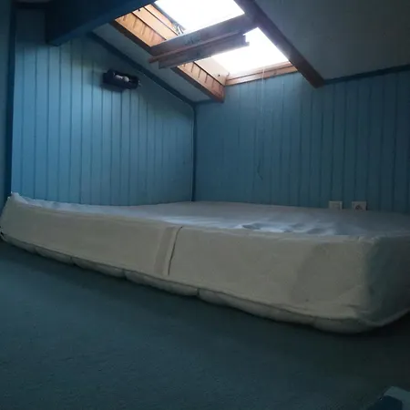 Maison Toute Equipee Avec Jardin Pour 6 Personnes Dans Un Quartier Calme Tatil Evi